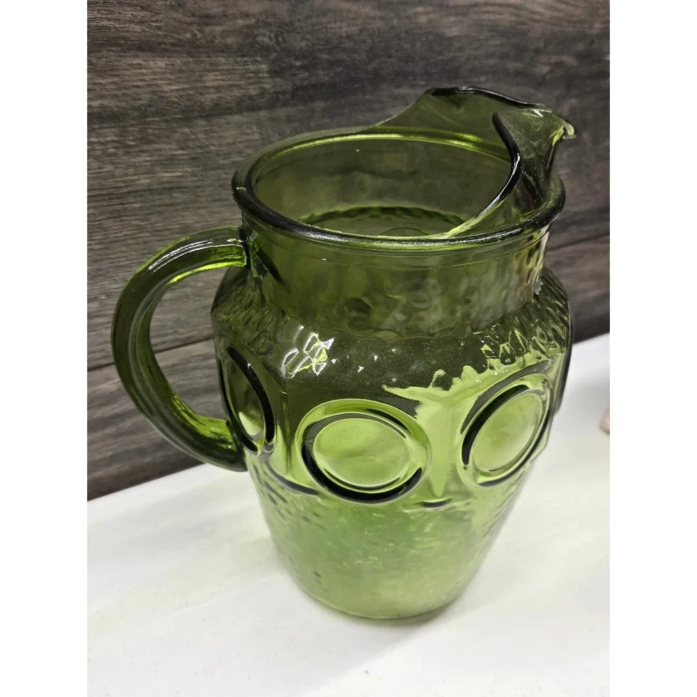 Vintage Avocado Green Glass Pitcher MCM Bullseye‎ Coin Dot Ice Lip 8.5 Inch